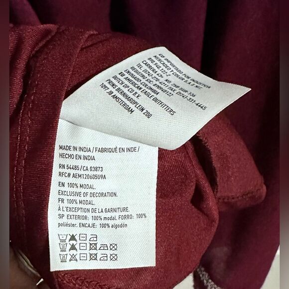 American Eagle Maroon Wine Boho Crochet Lace Eyelet Strappy Mini Dress‎ Size M - Picture 8 of 10